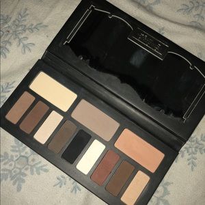 KAT VON D SHADE AND LIGHT EYESHADOW PALETTE